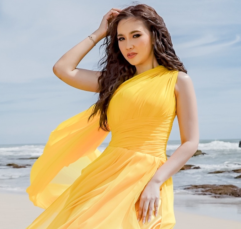 Puteri Juby Penyanyi Cantik Asal Manado Keluarkan Single ‘Cinta Terakhir’