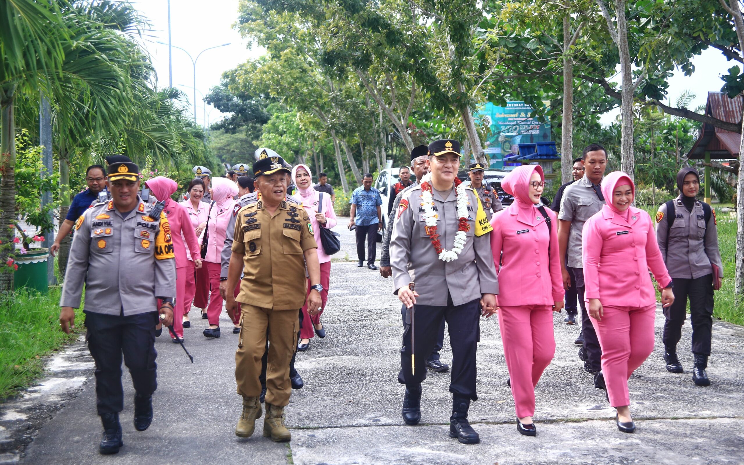 Plt Bupati Asmar Sambut Kunjungan Kerja Kapolda Riau Di Kabupaten Kepulauan Meranti